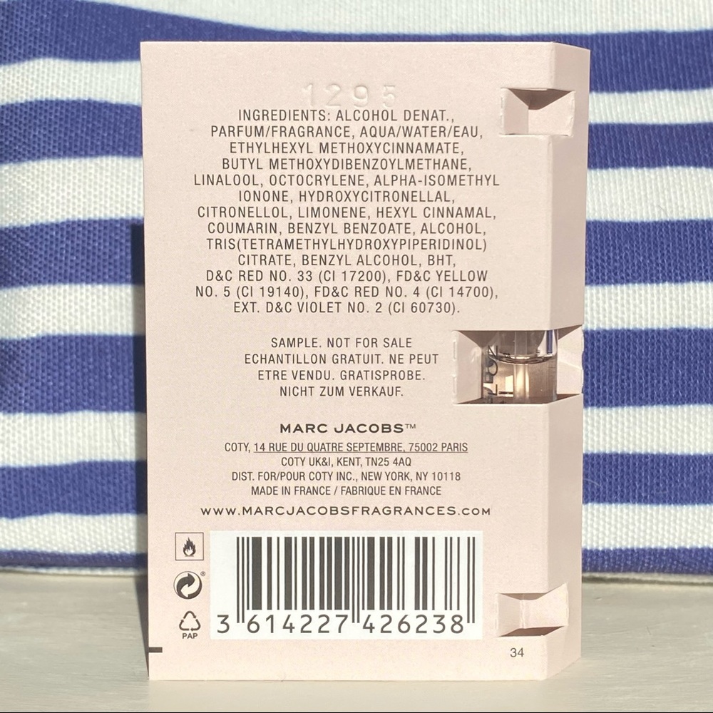 🔥5/$25🔥 Perfect by Marc Jacobs - Picture 3 of 3
